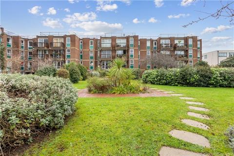 1 bedroom apartment for sale, Vanbrugh Court, Wincott Street, London, SE11