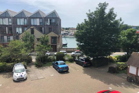 1 bedroom apartment to rent, Pharos Quay, Littlehampton BN17