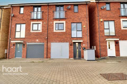 3 bedroom semi-detached house for sale, Belhouse Avenue, Aveley