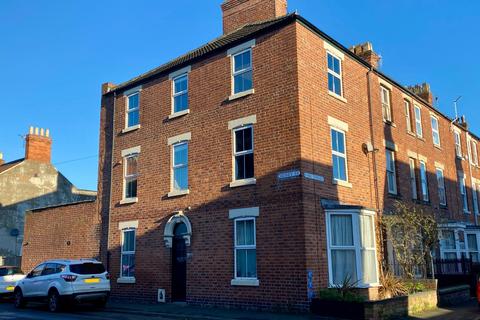 4 bedroom townhouse for sale, Sidney Street, Grantham, NG31