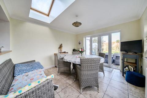 3 Elm Drive, Bognor Regis, PO22 6JD
