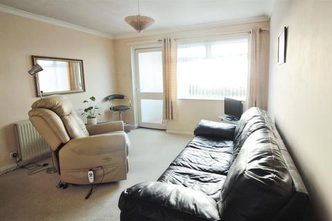 1 bedroom flat for sale, Wood Drive, Leeds LS26