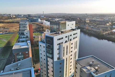 2 bedroom flat for sale, Flat 12/3, 10 Castlebank Drive, Glasgow Harbour G11 6AD