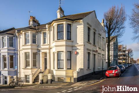 4 bedroom end of terrace house for sale, Chichester Place, Brighton