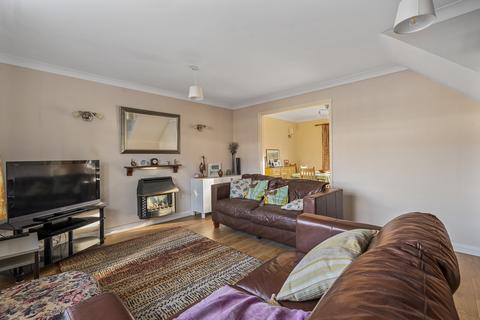 undefined, Elmdale Close, Warsash, Southampton, Hampshire. SO31 9RW