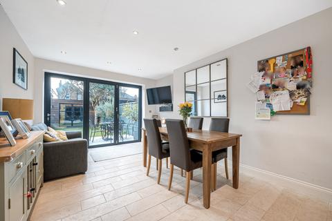 4 bedroom end of terrace house for sale, Shortlands Road, Kingston Upon Thames, KT2