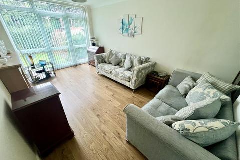 1 bedroom apartment for sale, Stanley Close, Hall Green, Birmingham