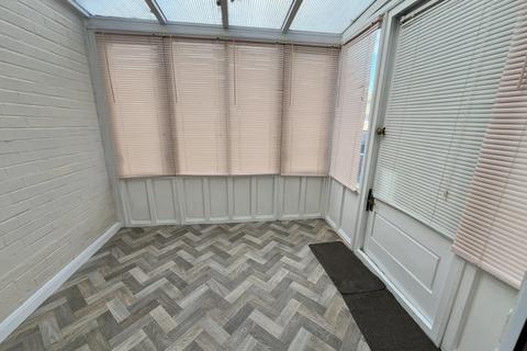 3 bedroom terraced house to rent, Parkhouse Road, Minehead, Somerset, TA24