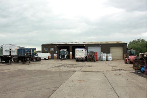 Industrial unit to rent, Unit 8 Cherwell Valley Business Park, Adderbury, Banbury, OX17 3AA