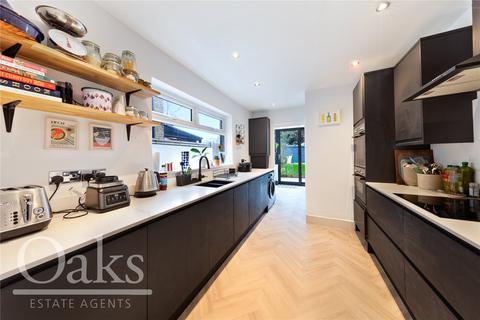 11 Stroud Road, London, SE25 5DR