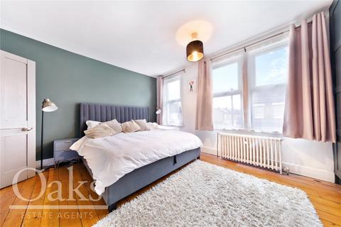 11 Stroud Road, London, SE25 5DR