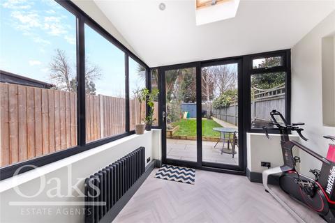 11 Stroud Road, London, SE25 5DR