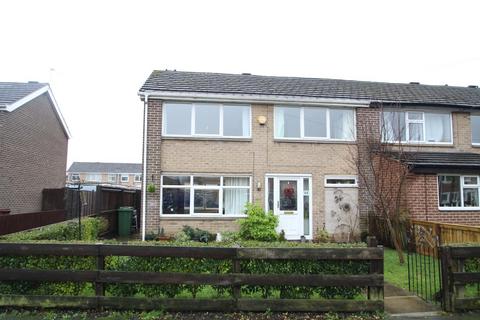 3 bedroom semi-detached house to rent, Montagu Road, Wetherby, West Yorkshire, LS22