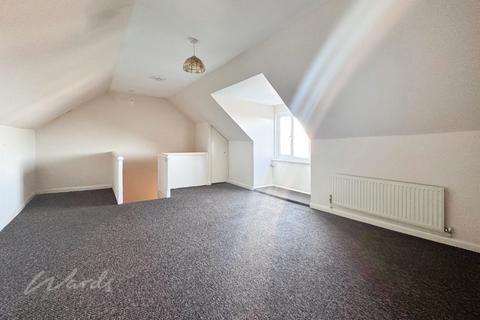 2 bedroom maisonette to rent, Station Road Westgate-On-Sea CT8