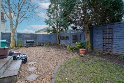 2 bedroom maisonette for sale, Trevellance Way, Watford, Hertfordshire, WD25