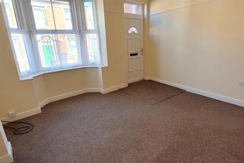 2 bedroom terraced house to rent, Brook Street, Stourbridge DY8