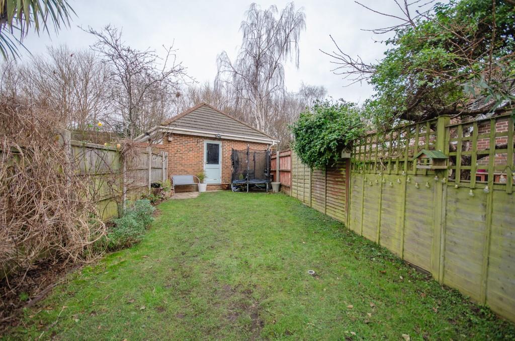Rear garden pic 2.jpg