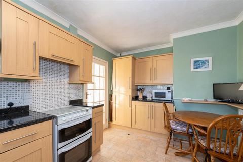 3 bedroom semi-detached house for sale, Franche Road, Kidderminster