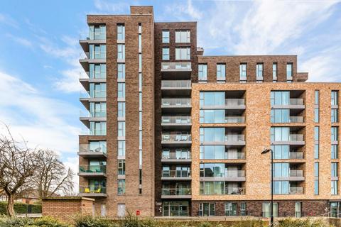 1 bedroom flat to rent, Sandpiper Building, Woodbury Down, London, N4