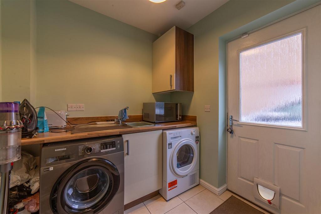 133 Parc Panteg-25.jpg