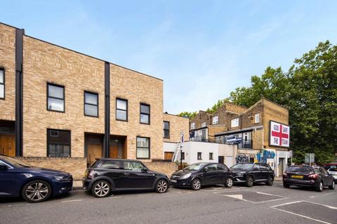 1 bedroom flat for sale, New Cross Road, London, SE14