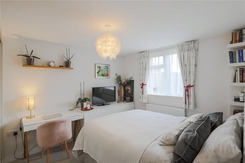 1 bedroom flat for sale, New Cross Road, London, SE14