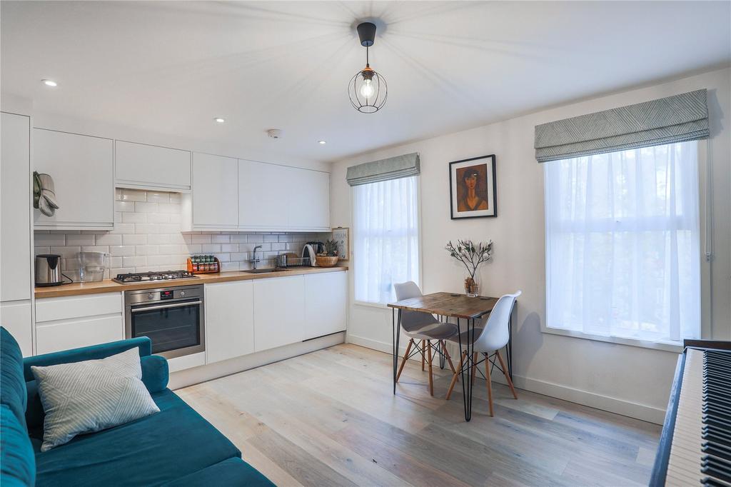 Living Room/Kitchen
