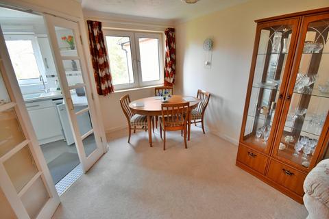 2 bedroom retirement property for sale, Glenmoor Road, West Parley, Ferndown, BH22