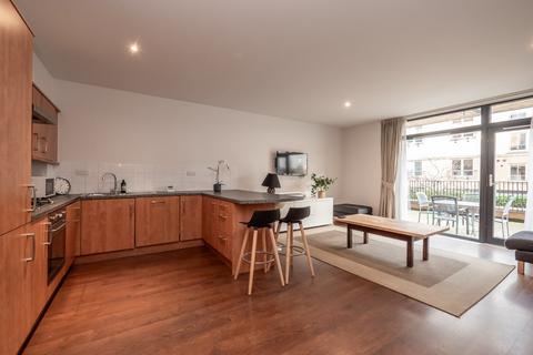 2 bedroom flat for sale, 14/2 Hopetoun Street, Edinburgh, EH7