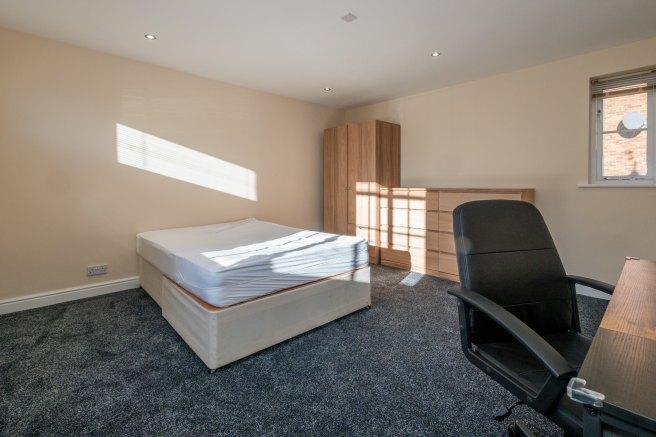 Chervil-close-m14-7dp-963872