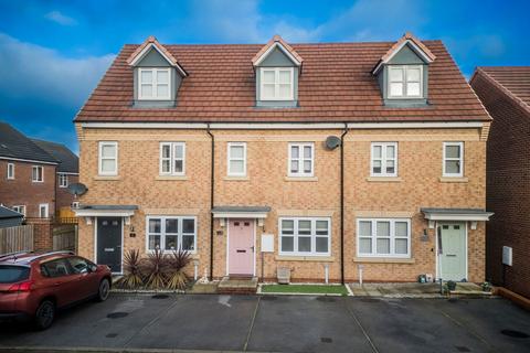 3 bedroom terraced house for sale, Barley Close, Thorpe Willoughby YO8