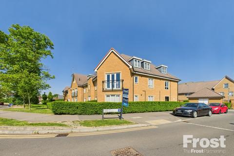 Flat 2, 1 Kenyon Way, Slough, SL3 8AL