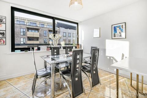 2 bedroom apartment to rent, Tricia House, 5 Tudor Road, Dalston