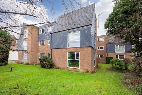 2 bedroom flat for sale, Dedworth Road, Windsor SL4