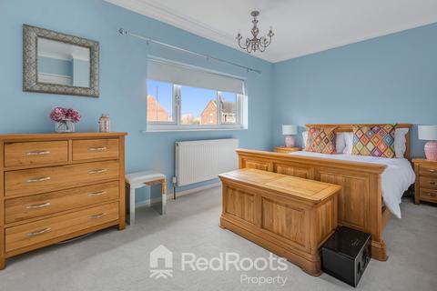 40 Cliff Crescent, Warmsworth, Doncaster, DN4 9PU