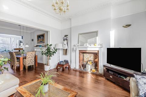 3 bedroom flat for sale, Friars Stile Road, Richmond, TW10