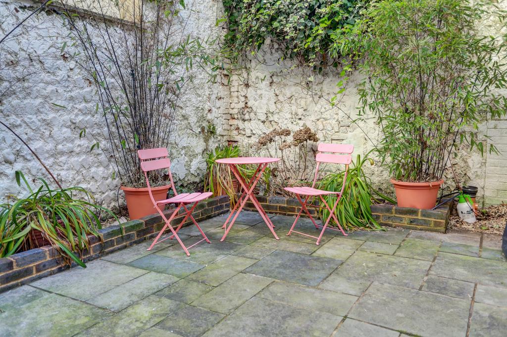 Patio2