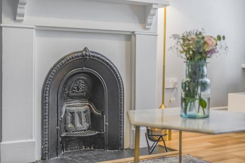 69 Albany Road, Reading, RG30 2UL