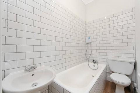 2 bedroom apartment to rent, Gratton Road, Brook Green, London, W14