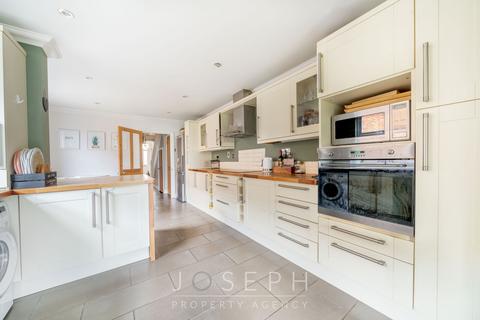 23 Darwin Road, Ipswich, IP4 1QF