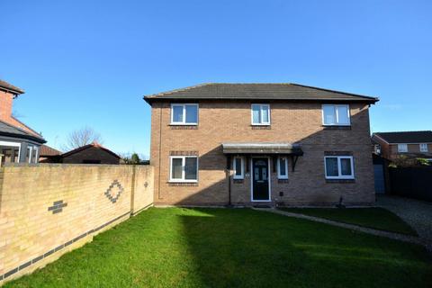 4 bedroom detached house to rent, Pasture Way, Sherburn in Elmet, LS25