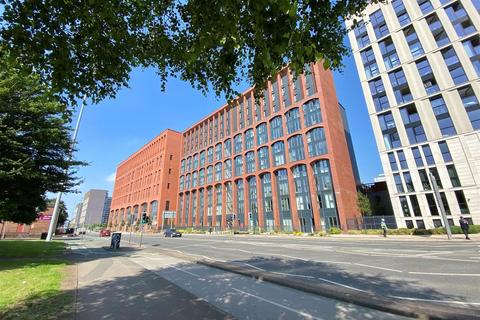 Sky Gardens, Spinners Way, Manchester