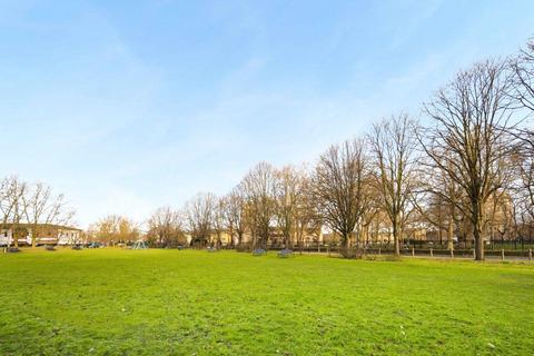 5 Tottan Terrace, London, E1 0NX