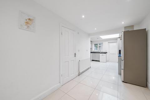 3 bedroom terraced house for sale, Credon Road, London