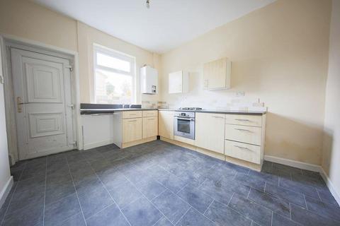 2 bedroom house to rent, Rouse Street, Rochdale