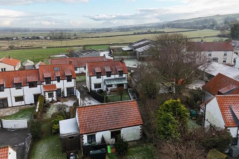 4 bedroom detached house for sale, North Street, Flixton, Scarborough