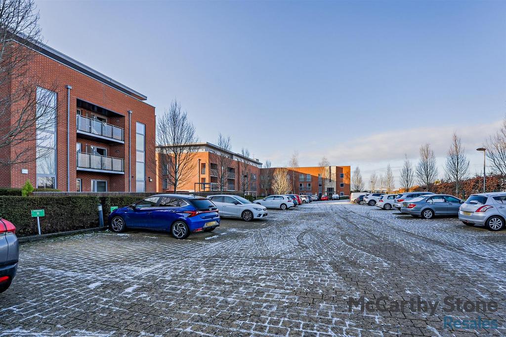 8632696-exterior02-800.jpg
