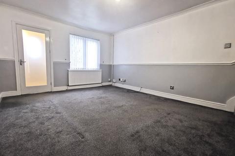 2 bedroom semi-detached house to rent, Bro-Dawel, Llangyfelach, Swansea, SA6 6DE