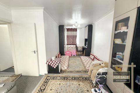 2 bedroom flat for sale, Norwood Road, SOUTHALL UB2