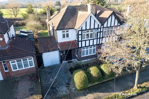 42 Windermere Avenue, Wembley, HA9 8SF